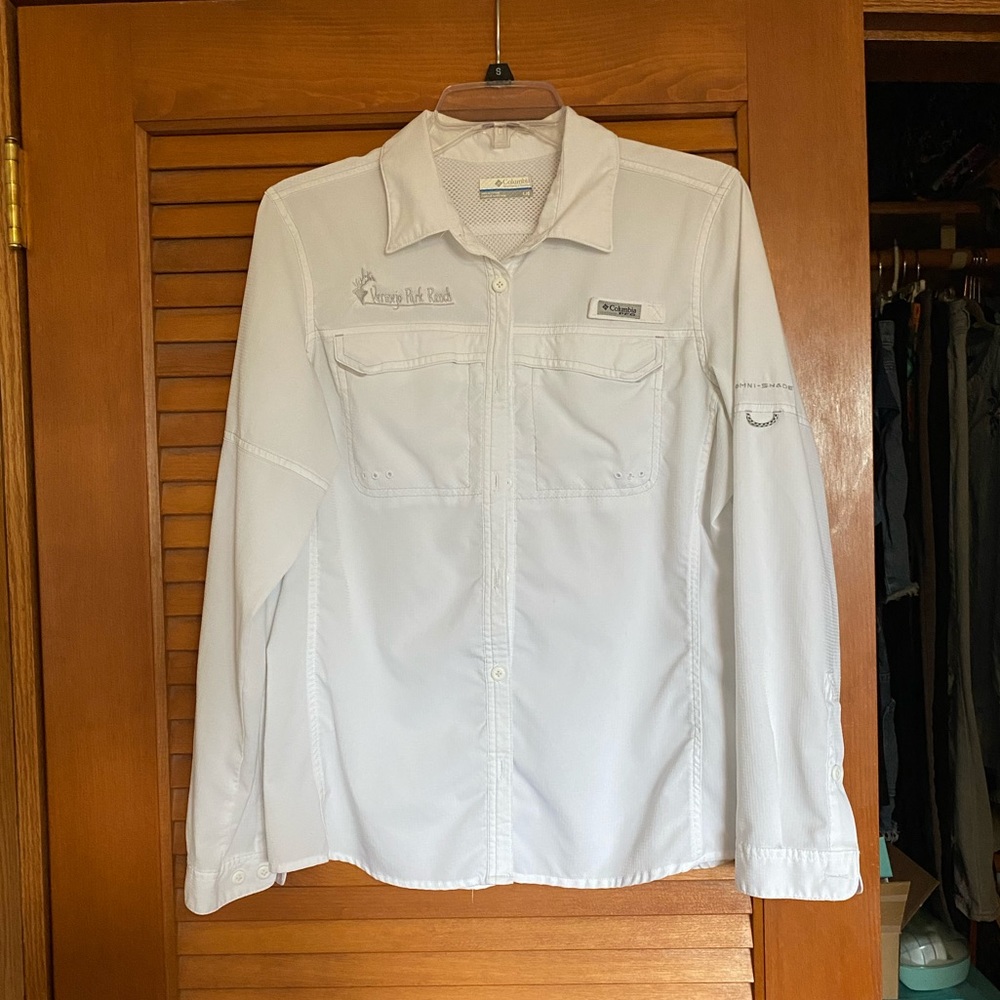 Columbia PFG omnishade white shirt